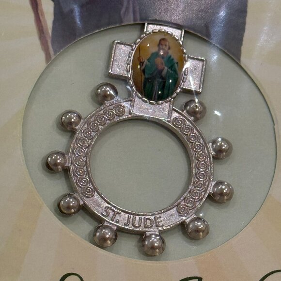 St. Jude Shrine Medal with Prayer 🌴 - Picture 2 of 4